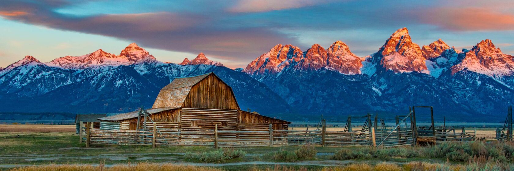 A mountain landscape in the United States at sunset.